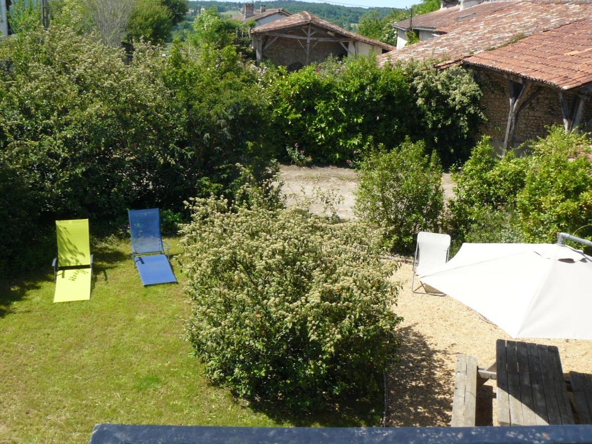 Maison Charentaise Les Essards  Exterior photo